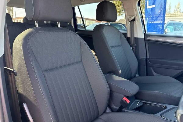 Used Volkswagen Tiguan 2025 for sale - 74351400: Photo 13