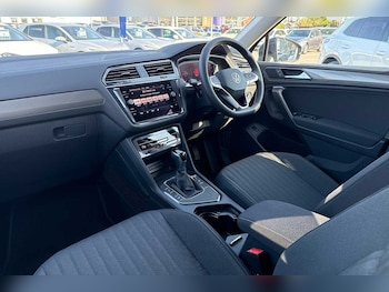 Used Volkswagen Tiguan 2025 for sale - 74351400: Photo