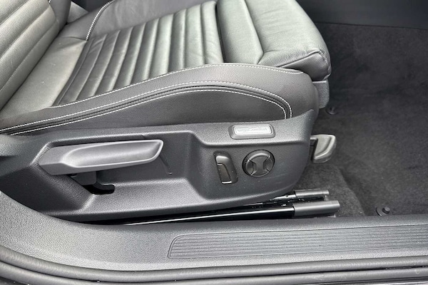 Used Volkswagen Passat 2023 for sale - 76228843: Photo 17
