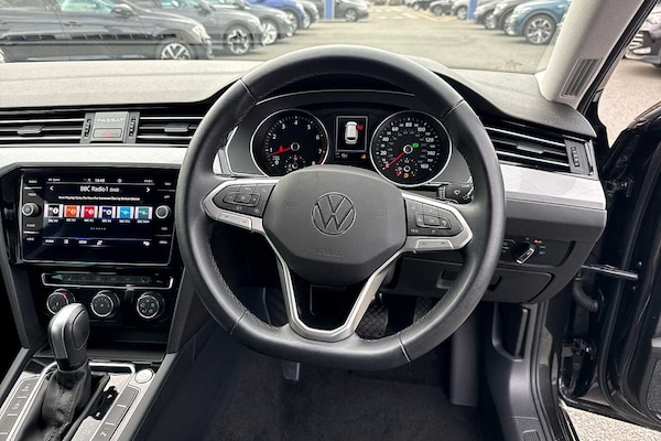 Used Volkswagen Passat 2023 for sale - 76228843: Photo 18