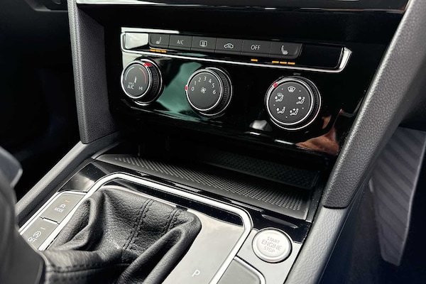 Used Volkswagen Passat 2023 for sale - 76228843: Photo 24