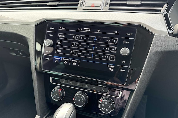Used Volkswagen Passat 2023 for sale - 76228843: Photo 30