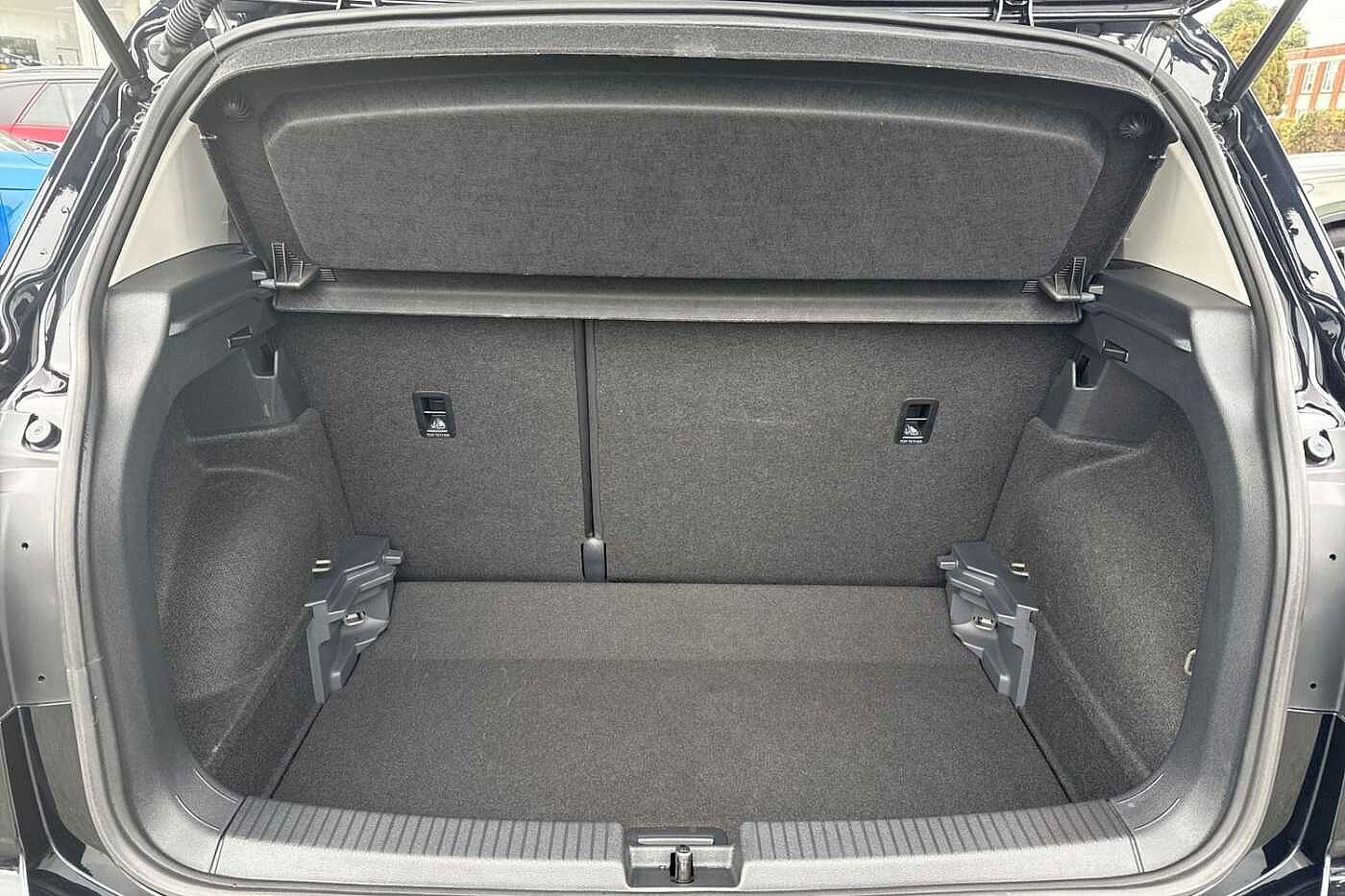 Used Volkswagen T-Cross 2024 for sale - 77525712: Photo 12