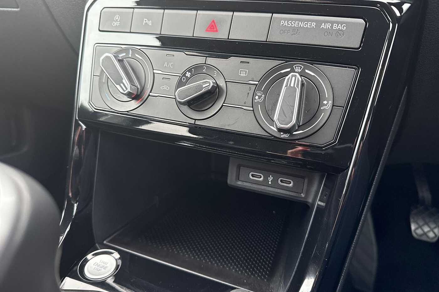 Used Volkswagen T-Cross 2024 for sale - 77525712: Photo 16