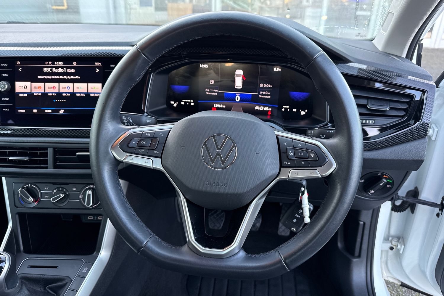 Used Volkswagen Polo 2023 for sale - 76937261: Photo 15