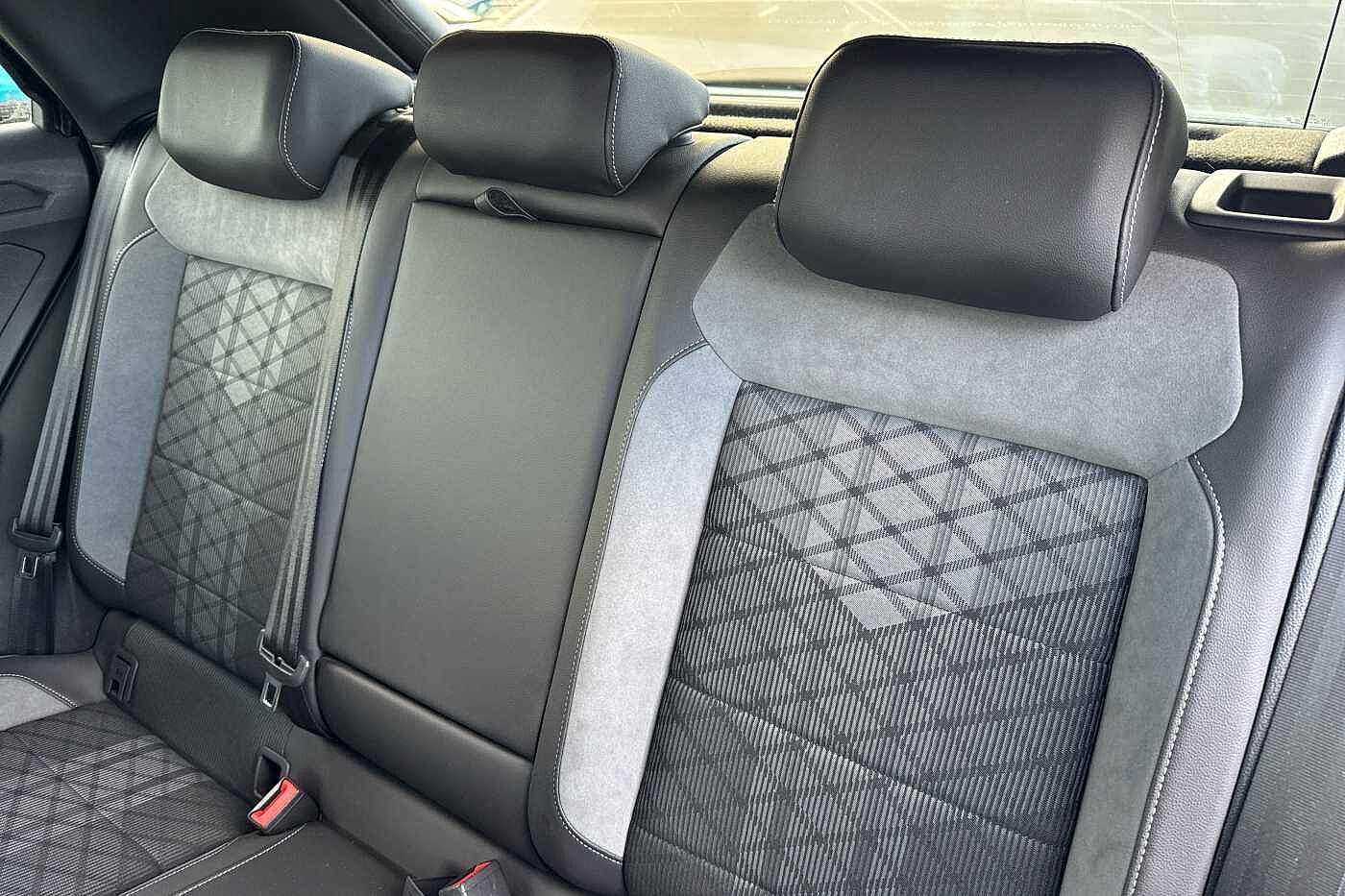 Used Volkswagen T-Roc 2022 for sale - 76539549: Photo 10