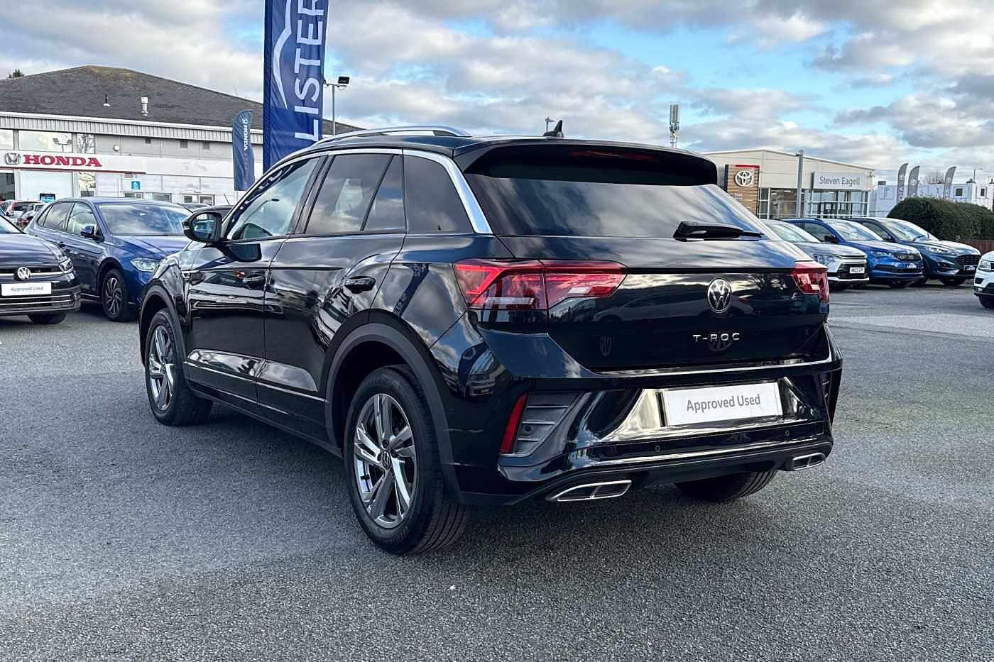 Used Volkswagen T-Roc 2022 for sale - 76539549: Photo 2