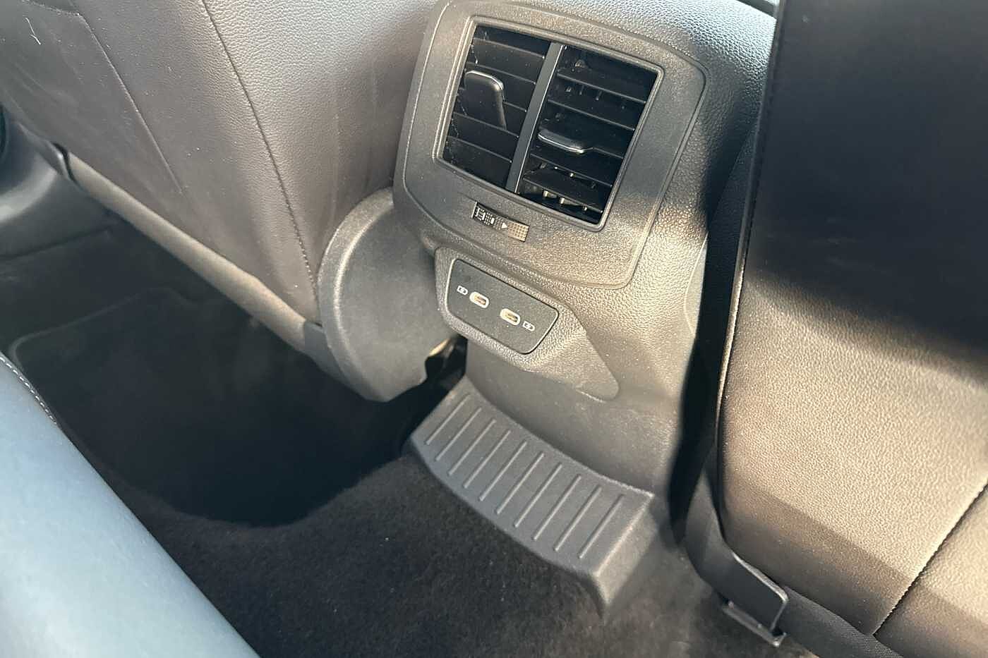 Used Volkswagen T-Roc 2022 for sale - 76539549: Photo 34