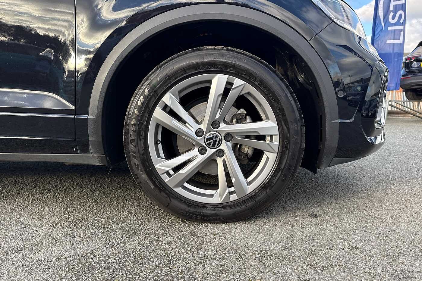 Used Volkswagen T-Roc 2022 for sale - 76539549: Photo 4