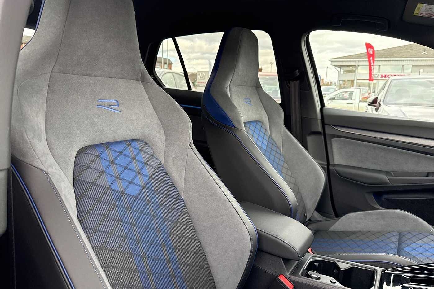 Used Volkswagen Golf 2025 for sale - 78049025: Photo 15