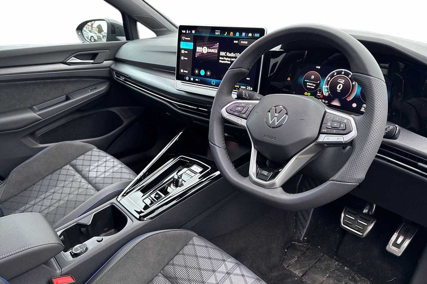 Used Volkswagen Golf 2026 for sale - 77205040: Photo 6