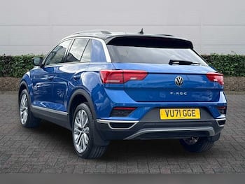 Used Volkswagen T-Roc 2021 for sale - 79699699: Photo