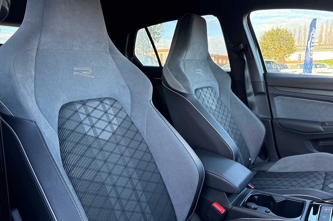 Used Volkswagen Golf 2023 for sale - 76434222: Photo 13