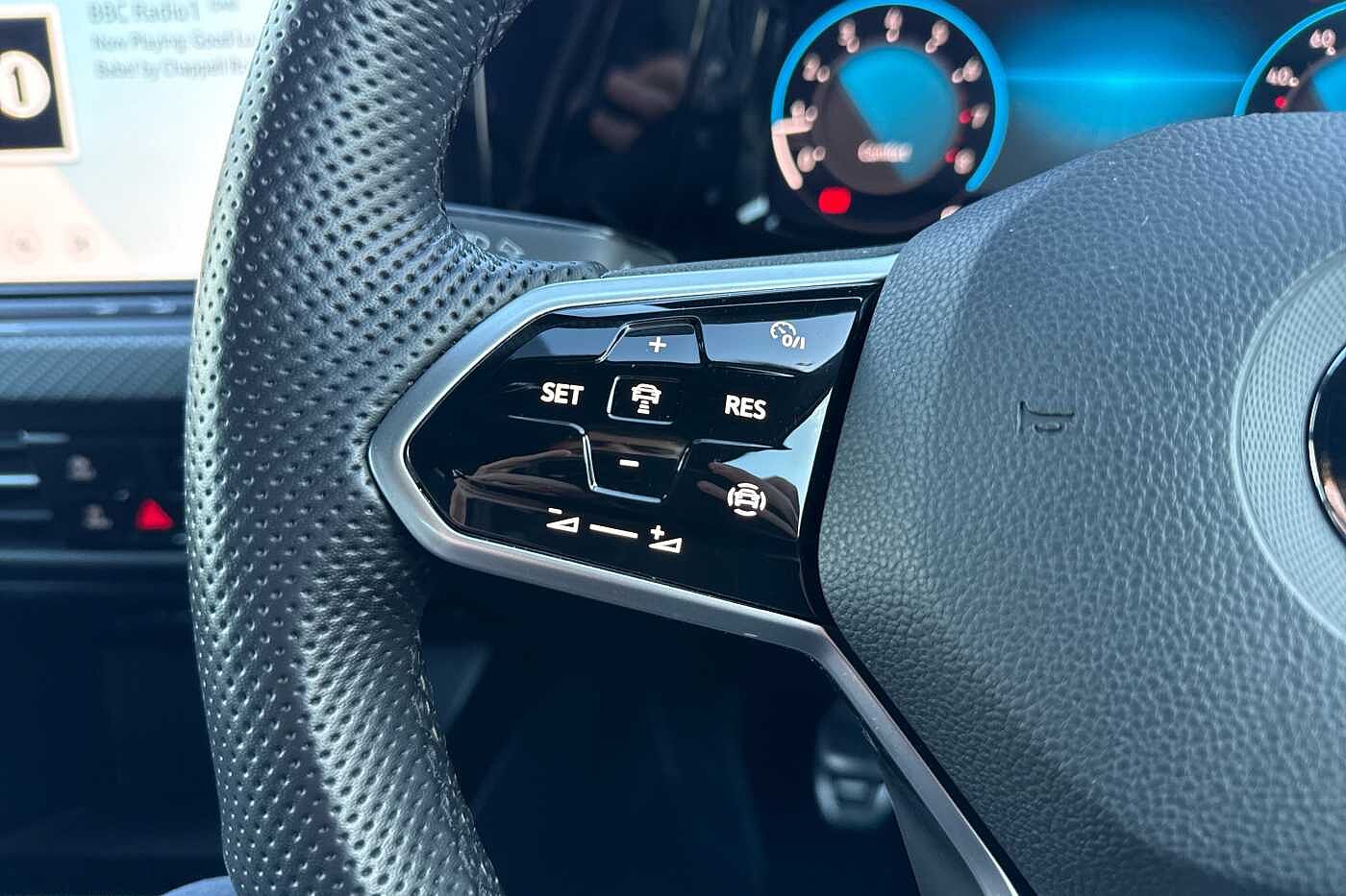 Used Volkswagen Golf 2023 for sale - 76434222: Photo 19