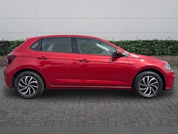 Used Volkswagen Polo 2023 for sale - 79338684: Photo