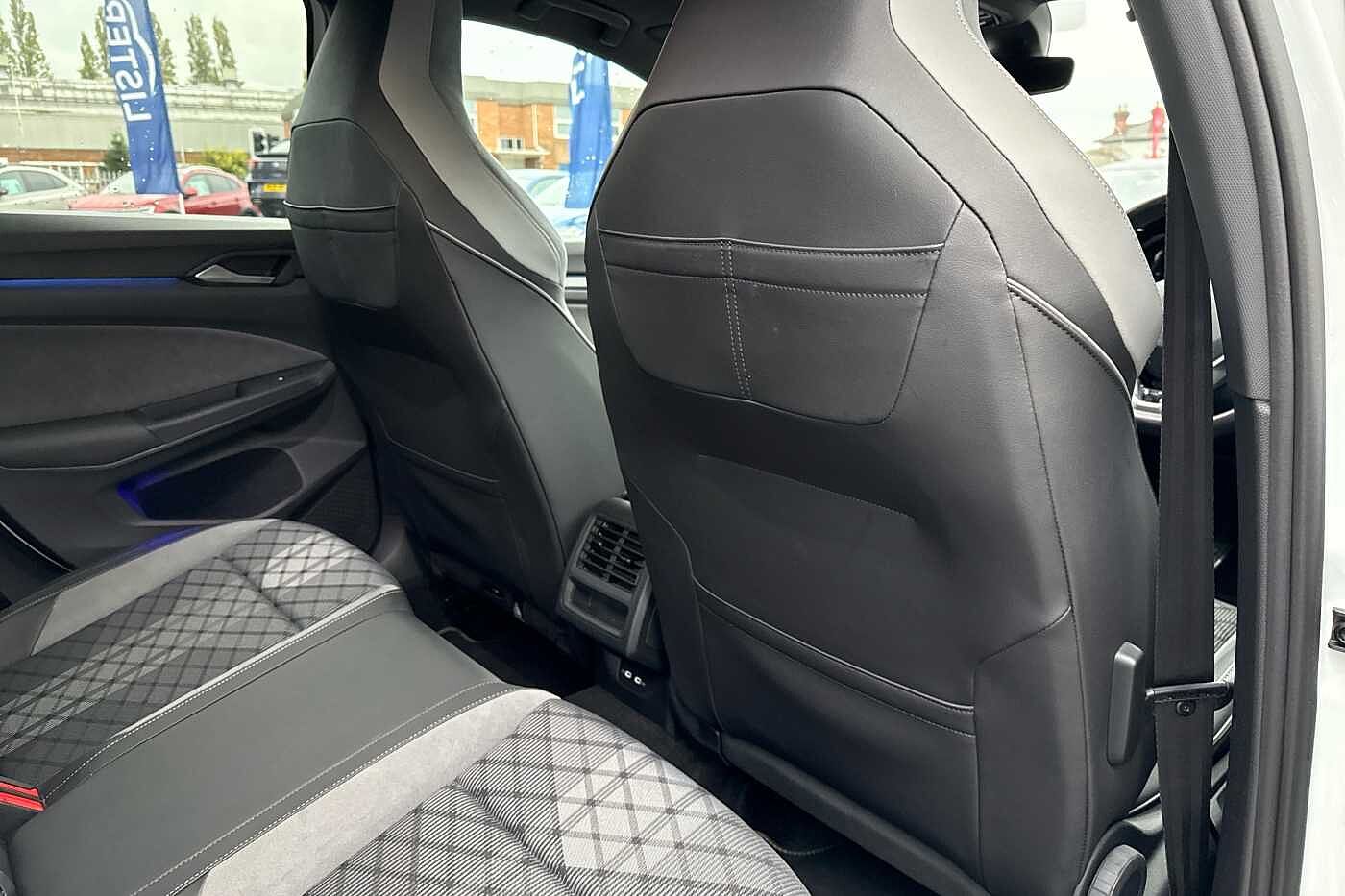 Used Volkswagen Golf 2021 for sale - 76261205: Photo 30