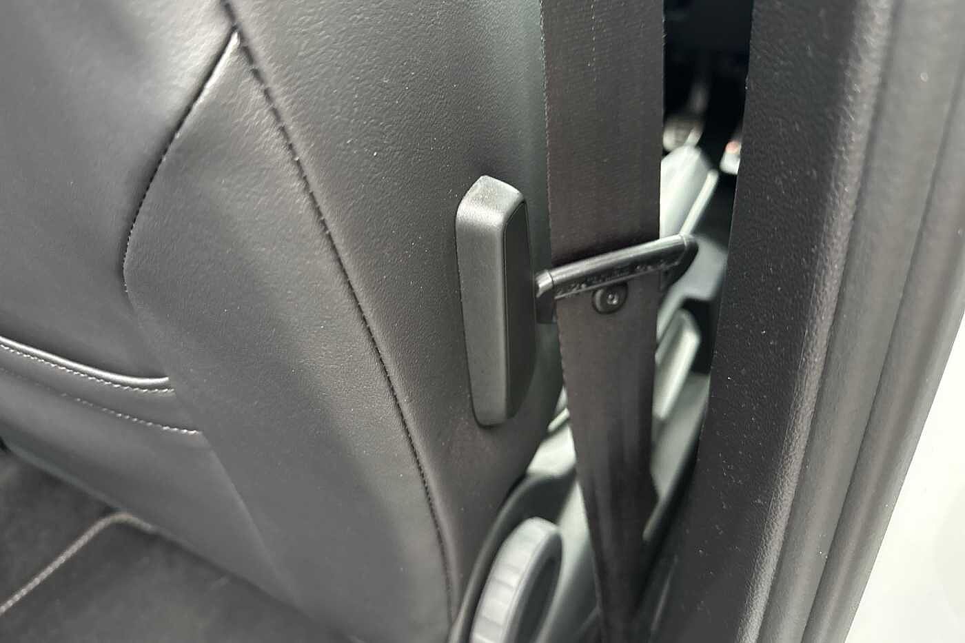 Used Volkswagen Golf 2021 for sale - 76261205: Photo 31