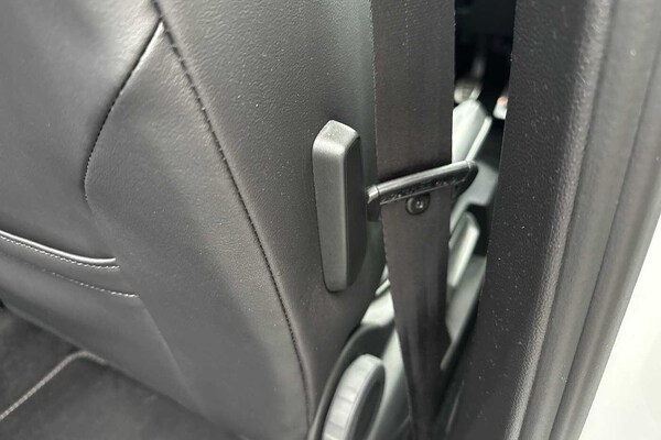 Used Volkswagen Golf 2021 for sale - 76261205: Photo 31