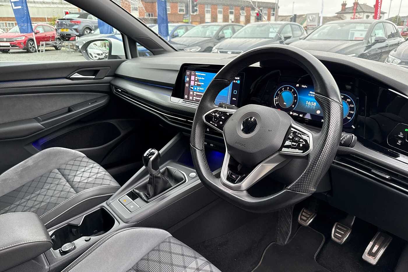 Used Volkswagen Golf 2021 for sale - 76261205: Photo 6