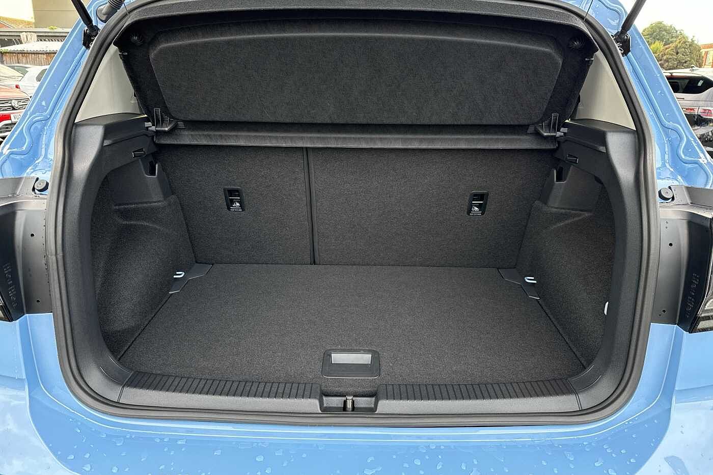 Used Volkswagen T-Cross 2025 for sale - 76359826: Photo 12