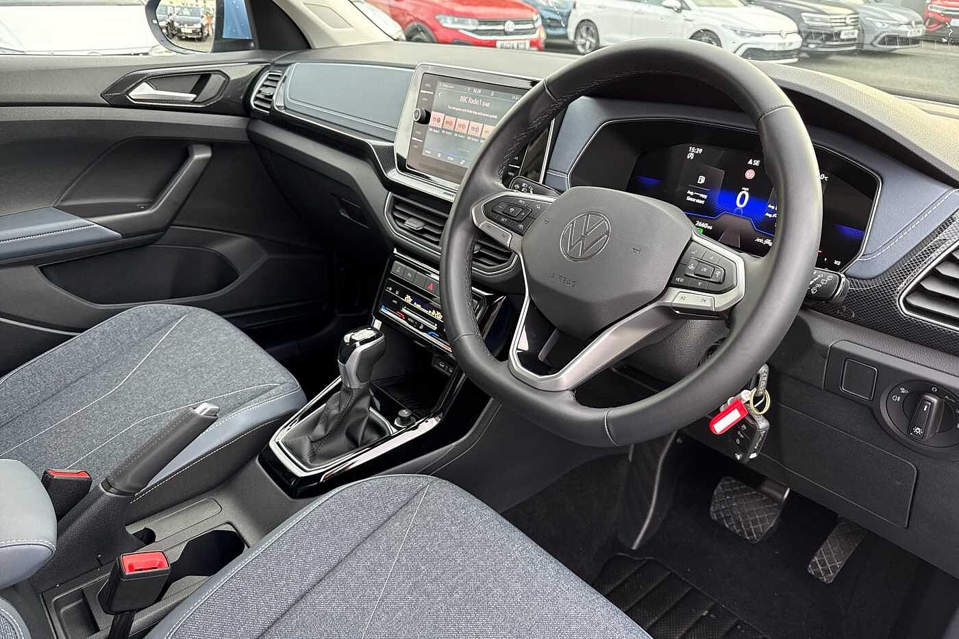 Used Volkswagen T-Cross 2025 for sale - 76359826: Photo 6