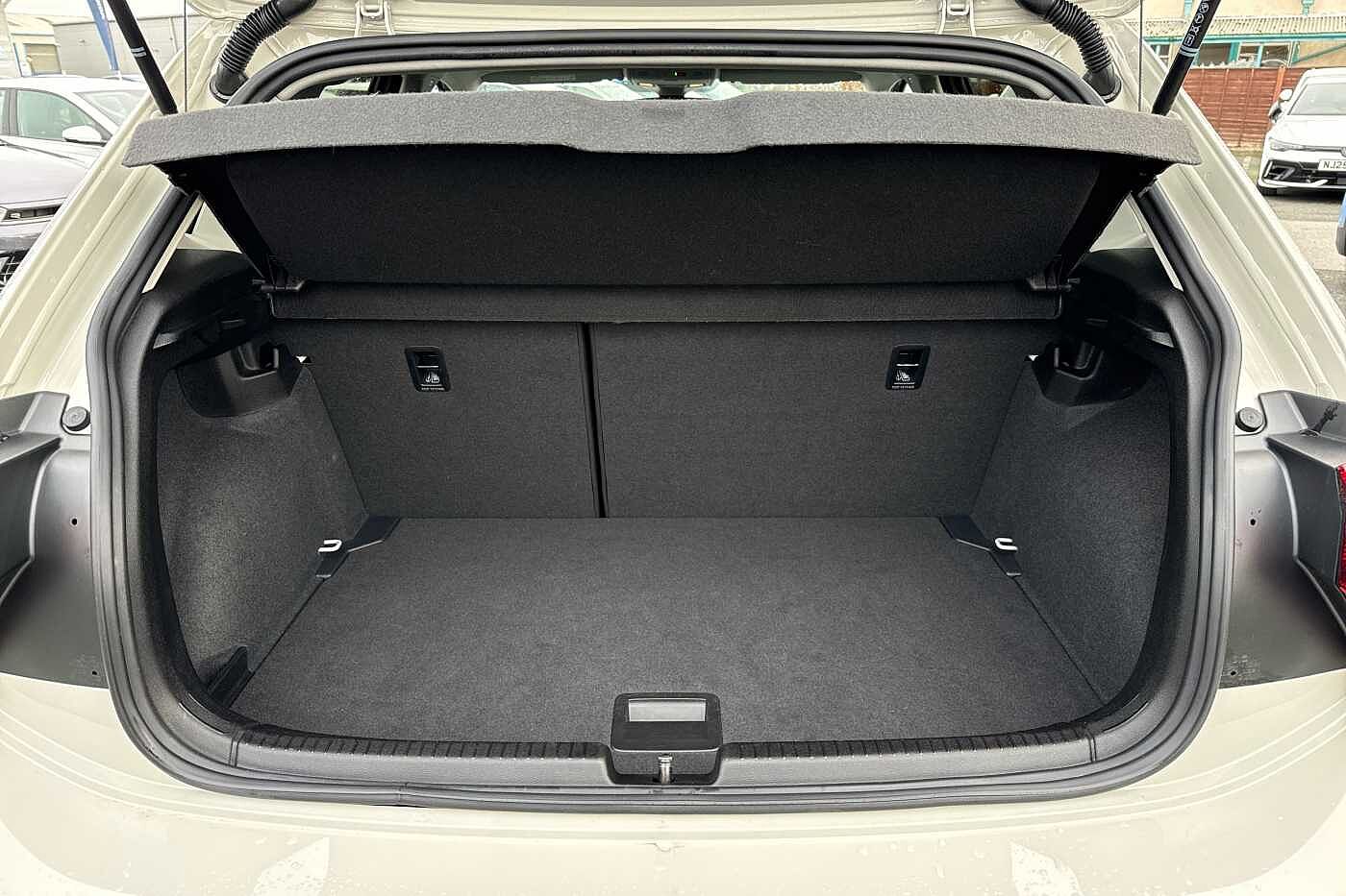 Used Volkswagen Polo 2025 for sale - 77124829: Photo 12