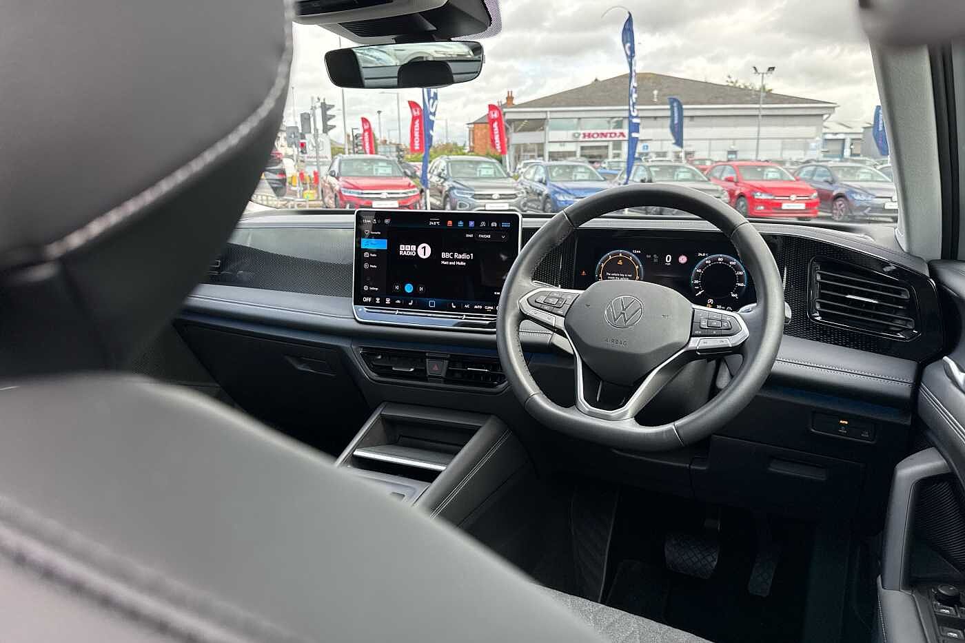 Used Volkswagen Tiguan 2024 for sale - 75403058: Photo 35