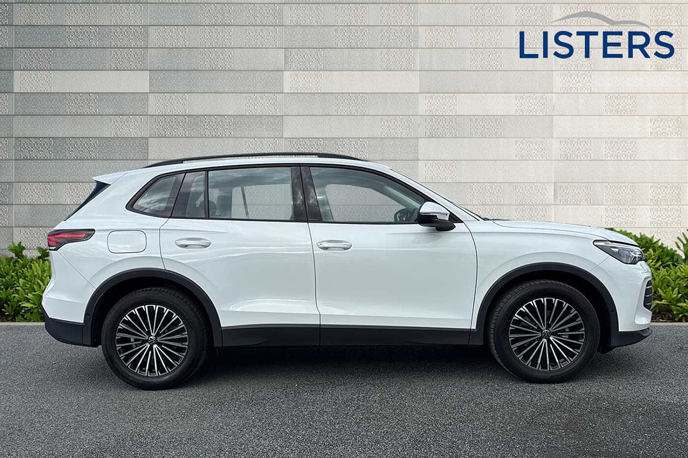 Used Volkswagen Tiguan 2024 for sale - 75403058: Photo 4