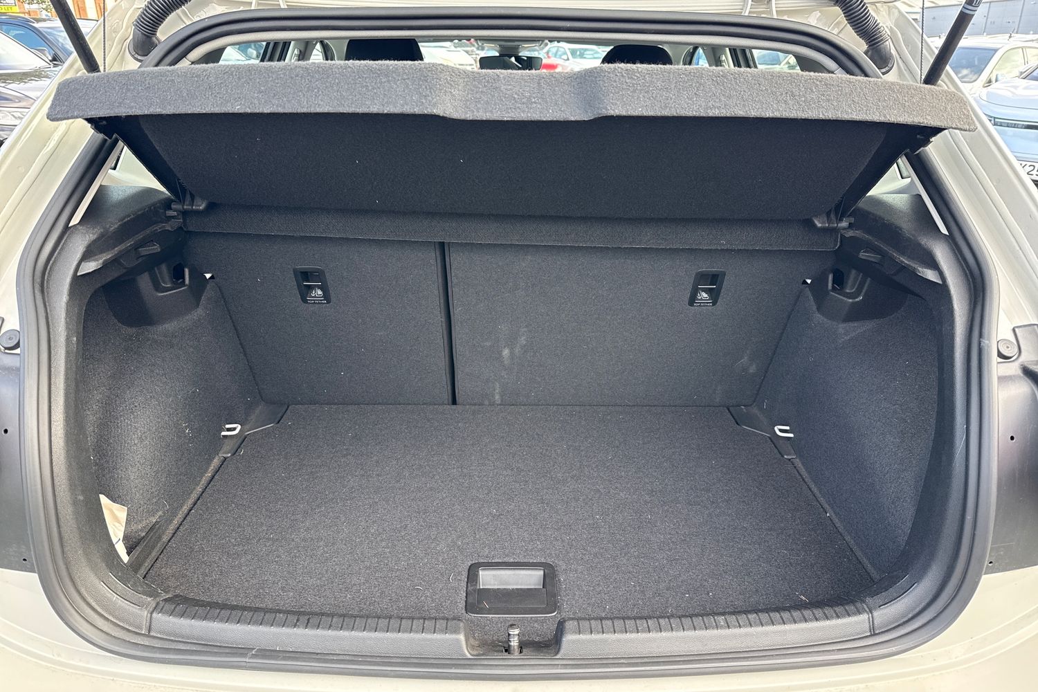 Used Volkswagen Polo 2023 for sale - 77627123: Photo 10