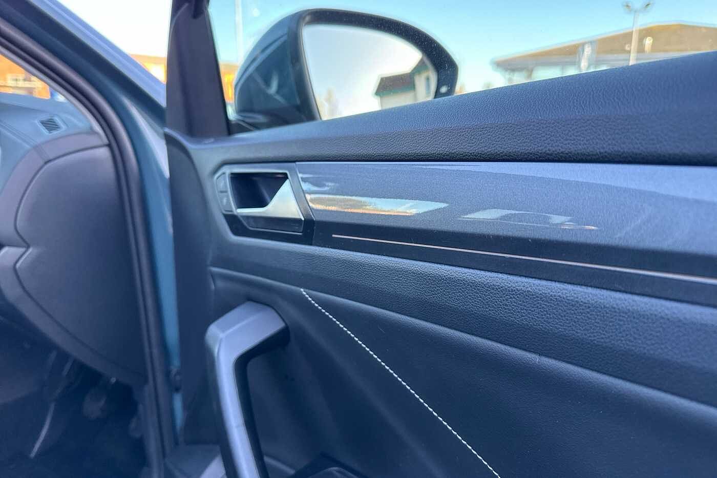 Used Volkswagen T-Roc 2023 for sale - 77397110: Photo 15