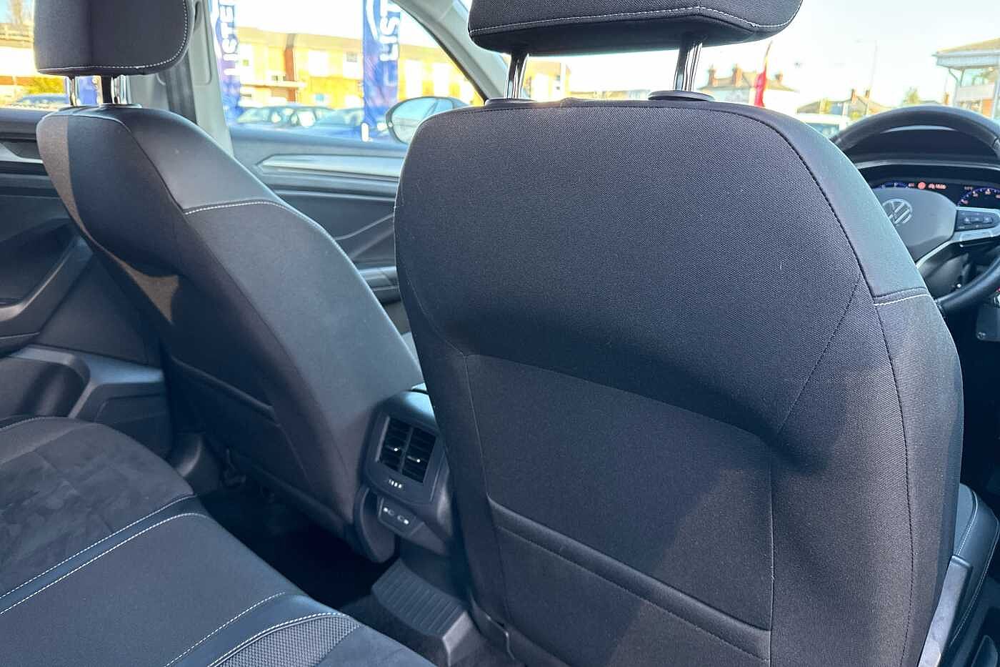 Used Volkswagen T-Roc 2023 for sale - 77397110: Photo 30