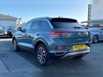 Used Volkswagen T-Roc 2023 for sale - 77397110: Photo