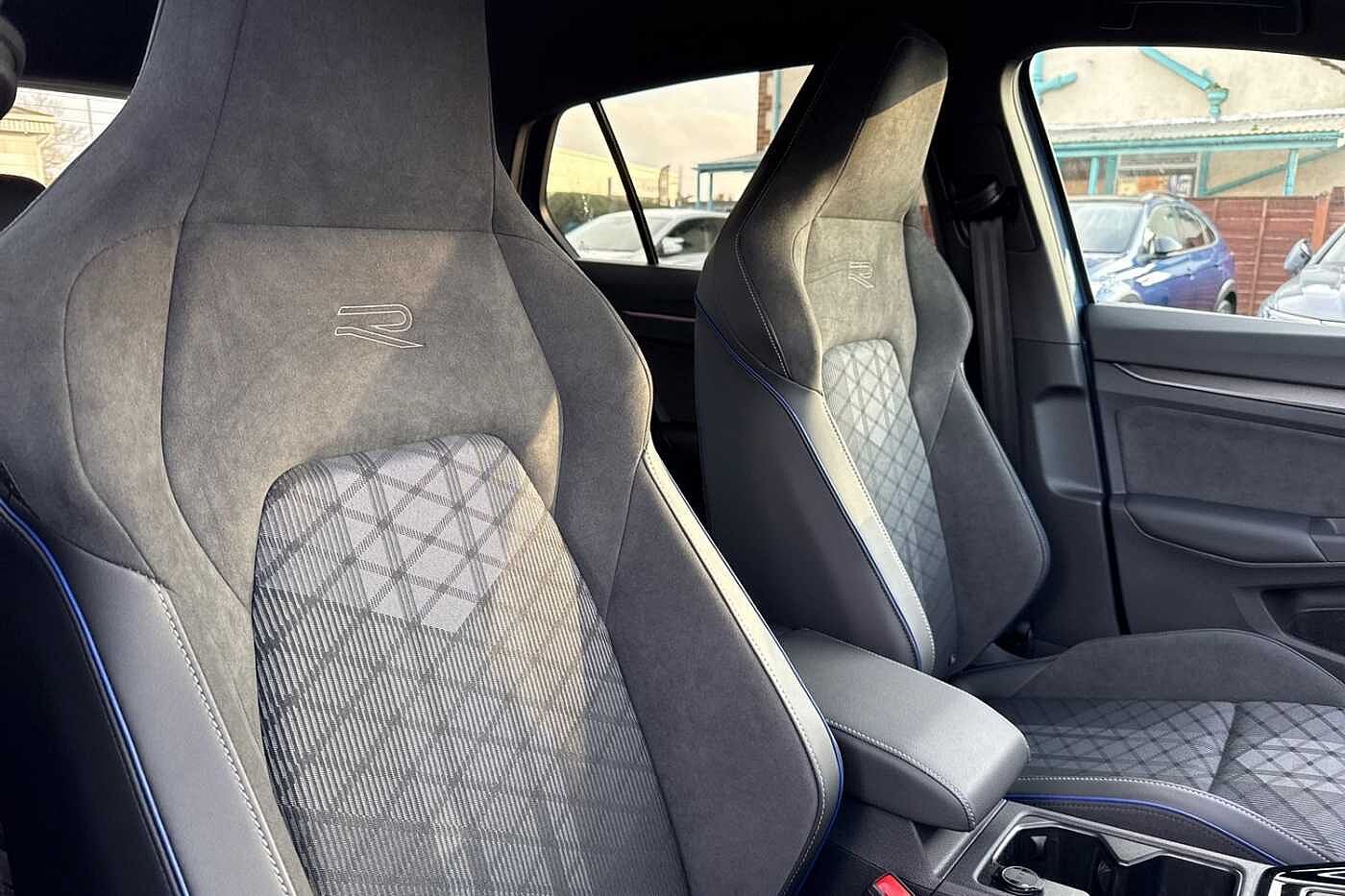 Used Volkswagen Golf 2025 for sale - 76800483: Photo 13