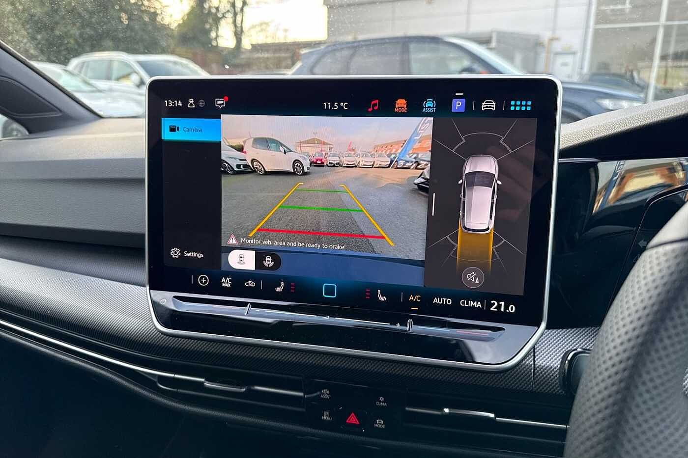 Used Volkswagen Golf 2025 for sale - 76800483: Photo 21