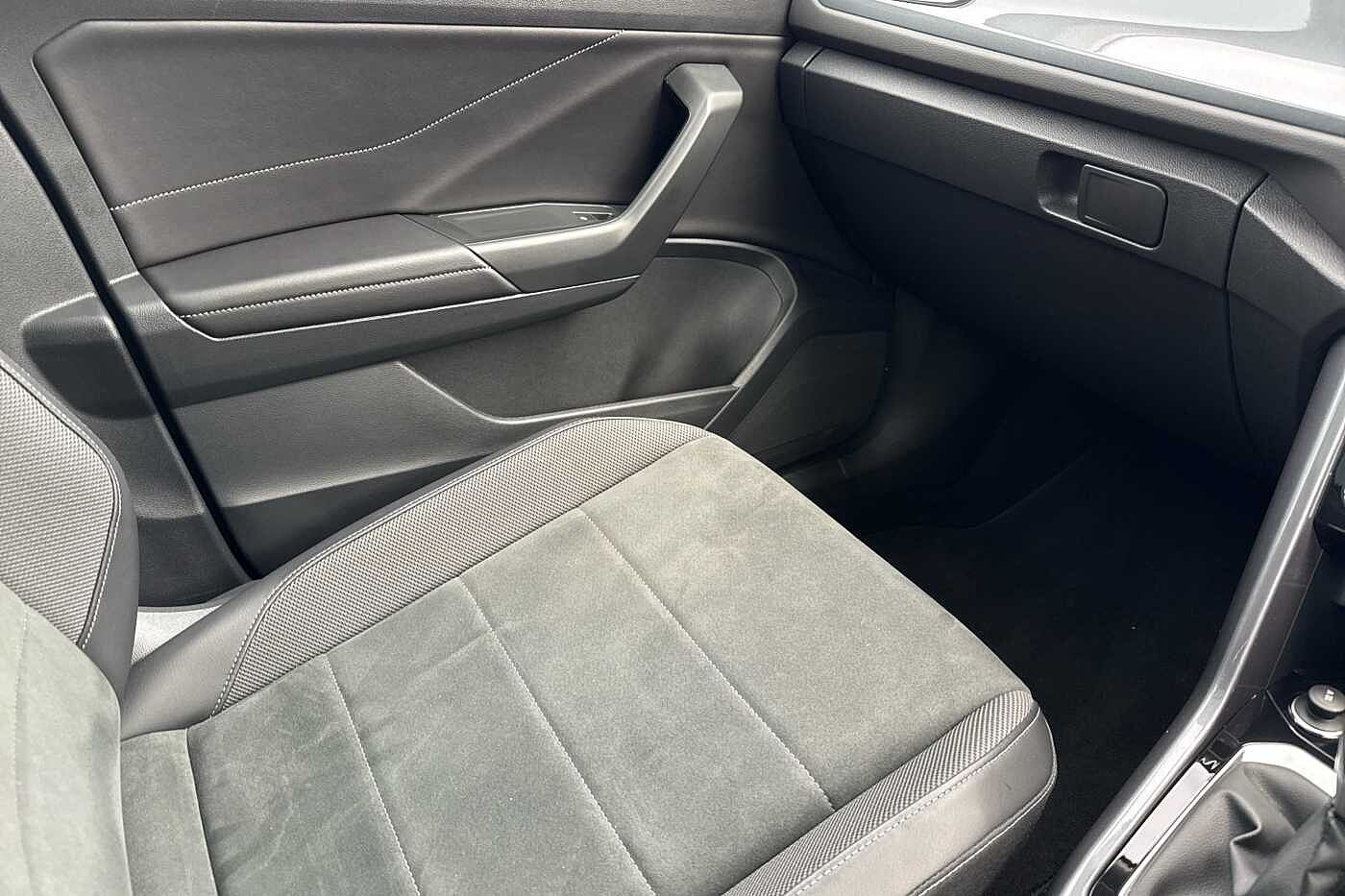 Used Volkswagen T-Roc 2023 for sale - 76285473: Photo 22