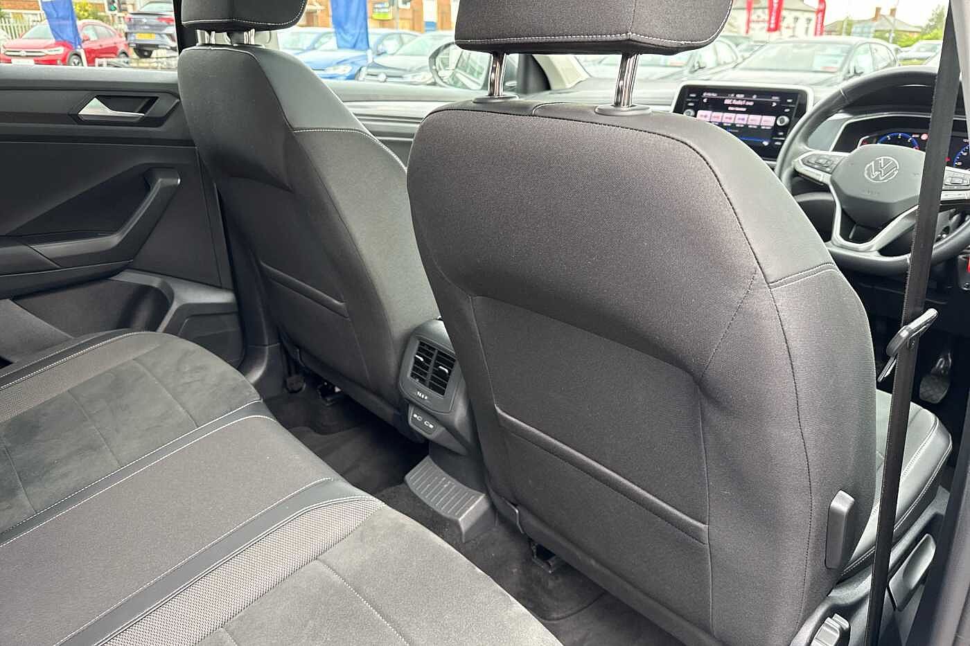 Used Volkswagen T-Roc 2023 for sale - 76285473: Photo 31