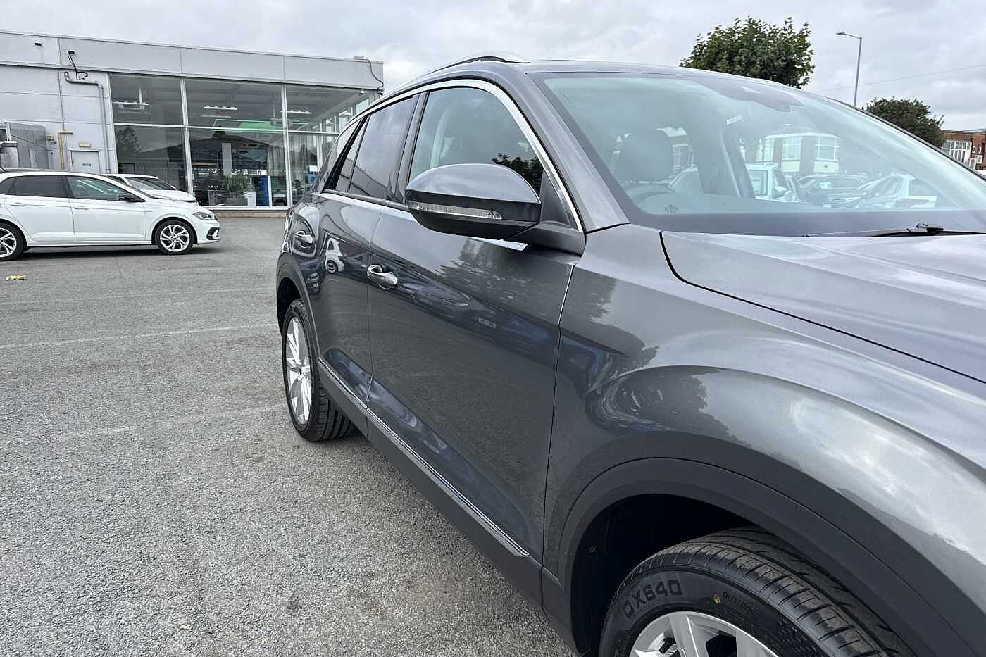 Used Volkswagen T-Roc 2023 for sale - 76285473: Photo 39