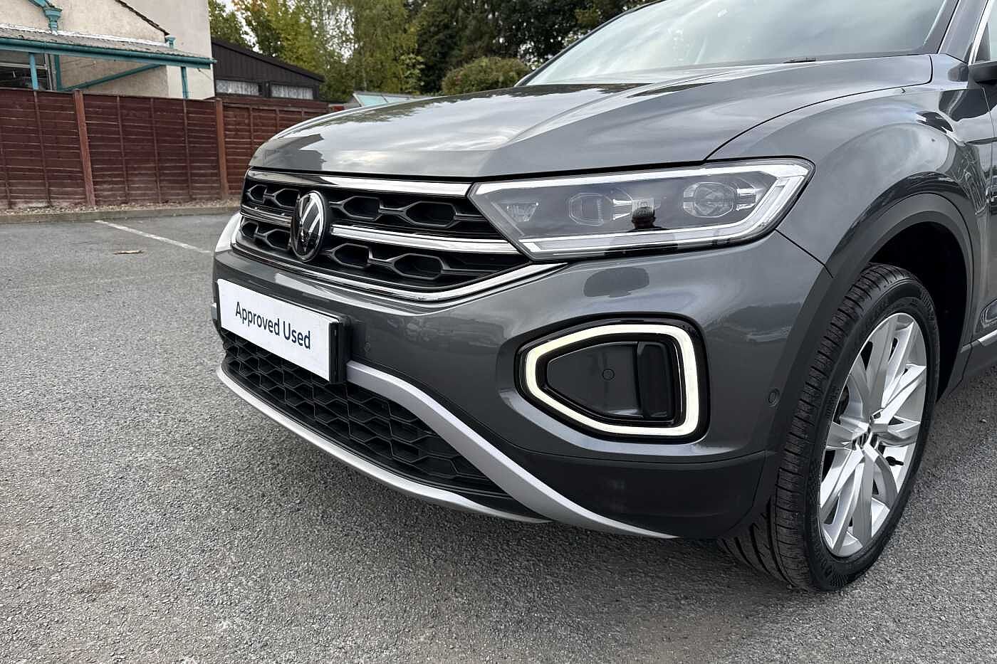 Used Volkswagen T-Roc 2023 for sale - 76285473: Photo 49