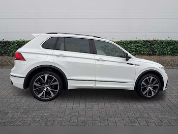 Used Volkswagen Tiguan 2024 for sale - 77525746: Photo