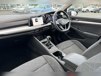 Used Volkswagen Golf 2022 for sale - 76458620: Photo