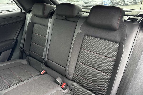 Used Volkswagen T-Roc 2022 for sale - 76086173: Photo 11