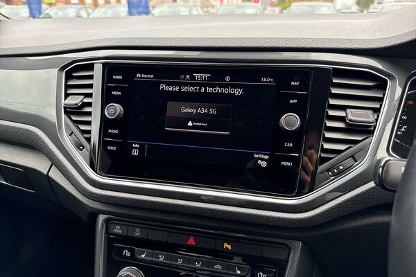 Used Volkswagen T-Roc 2022 for sale - 76086173: Photo 27