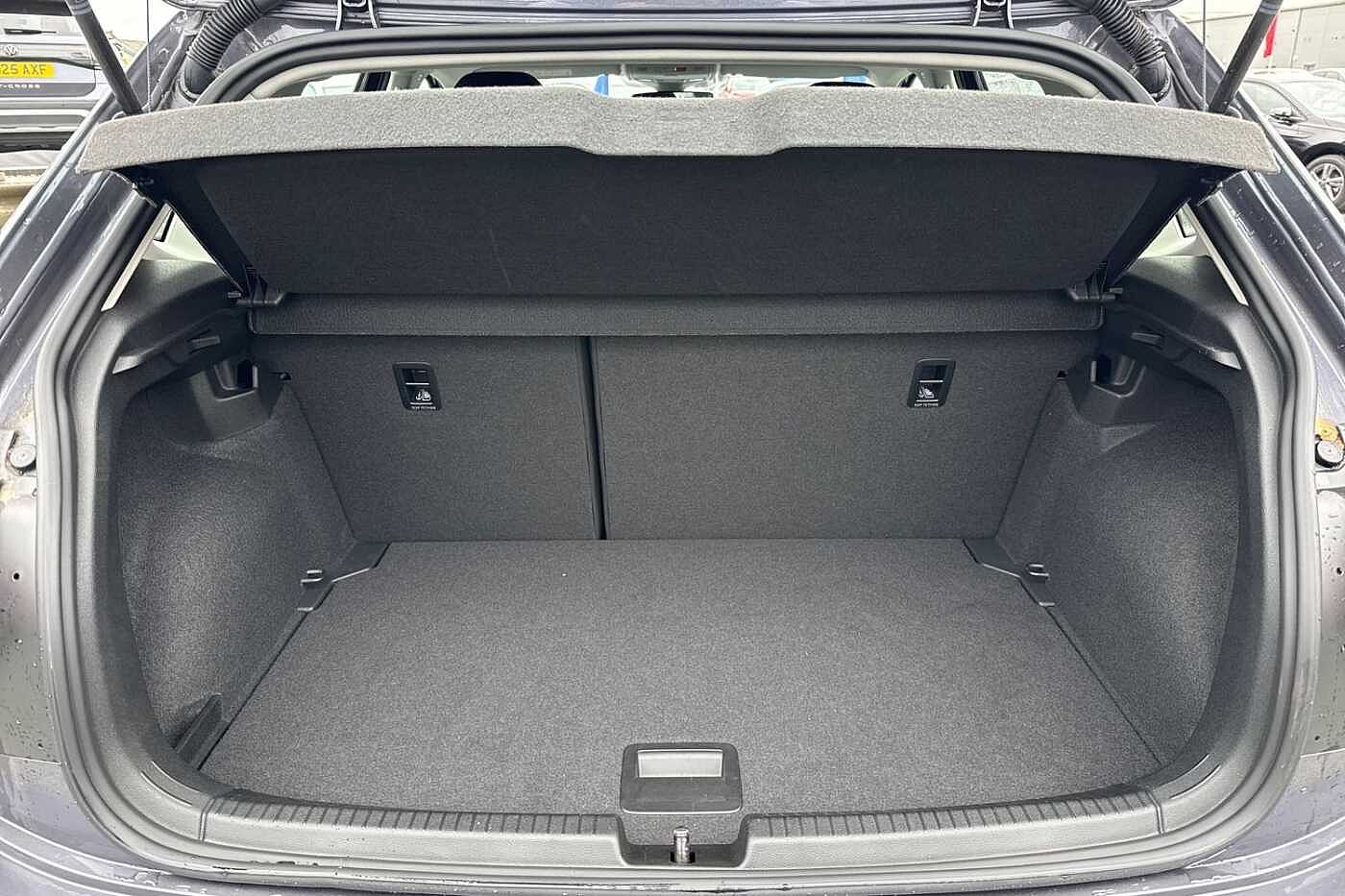 Used Volkswagen Polo 2023 for sale - 78186450: Photo 11