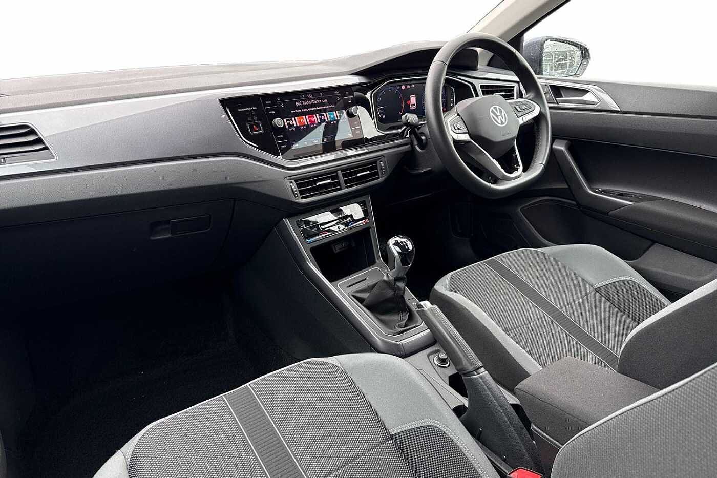 Used Volkswagen Polo 2023 for sale - 78186450: Photo 2