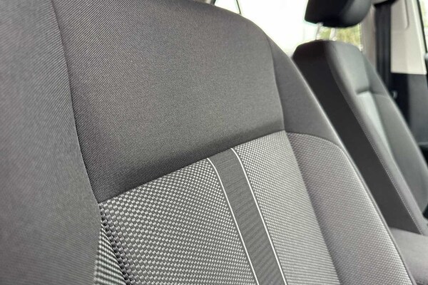 Used Volkswagen T-Roc 2023 for sale - 76228853: Photo 14