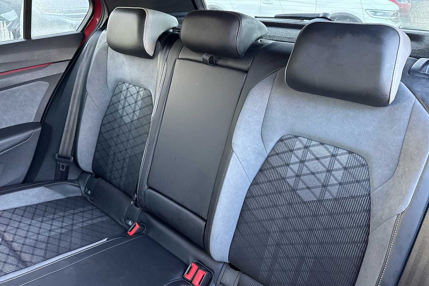 Used Volkswagen Golf 2024 for sale - 76586526: Photo 11