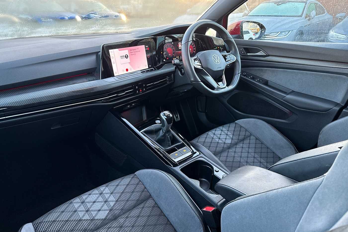 Used Volkswagen Golf 2024 for sale - 76586526: Photo 2