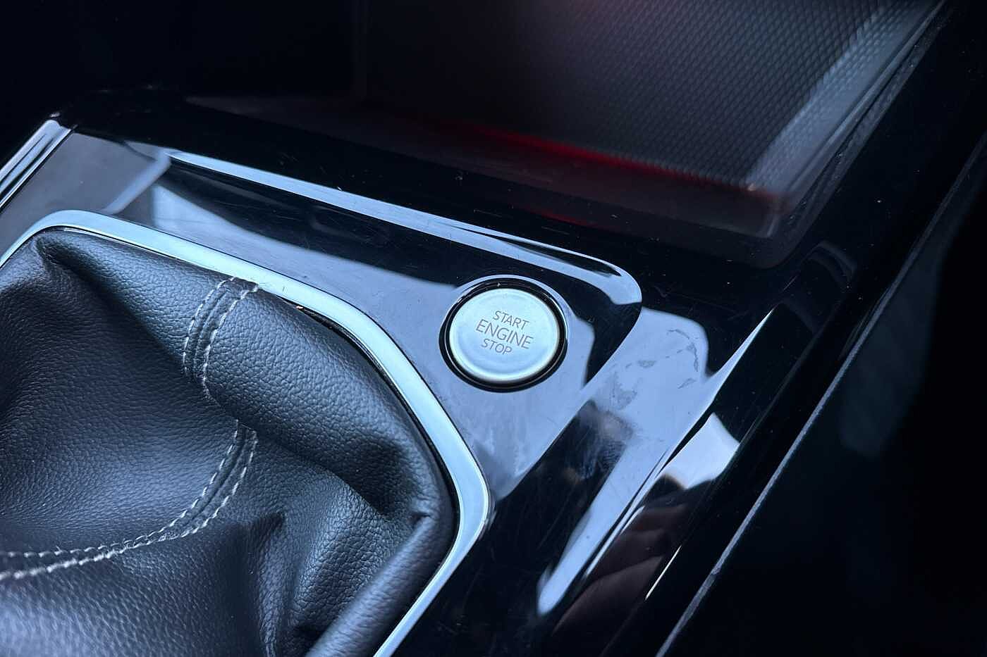 Used Volkswagen Golf 2024 for sale - 76586526: Photo 30