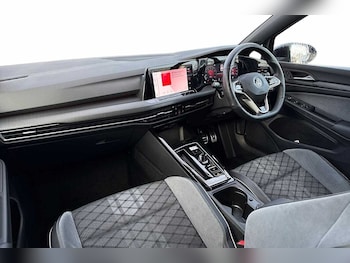 Used Volkswagen Golf 2023 for sale - 77254466: Photo