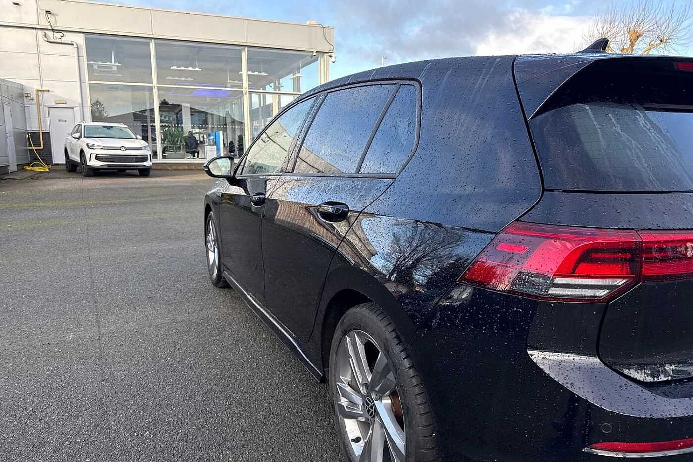 Used Volkswagen Golf 2023 for sale - 77254466: Photo 30